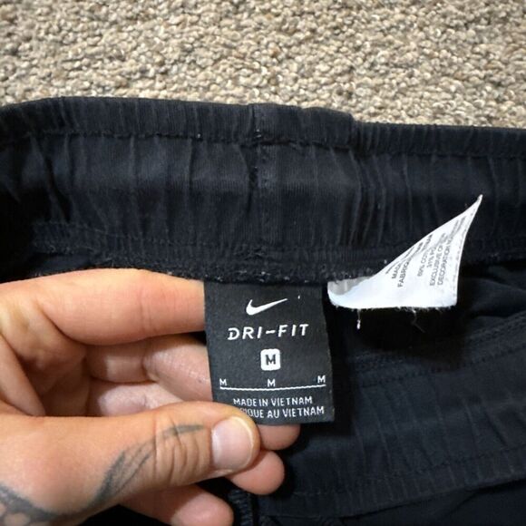 Nike DRI-FIT Light Training Pants Men M Black Tapered Jogger Sweatpants‎ Cuffed - Picture 7 of 10
